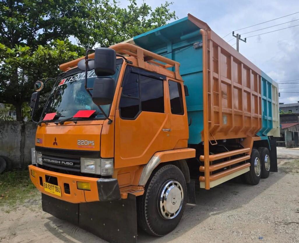 Dump Truck Fuso