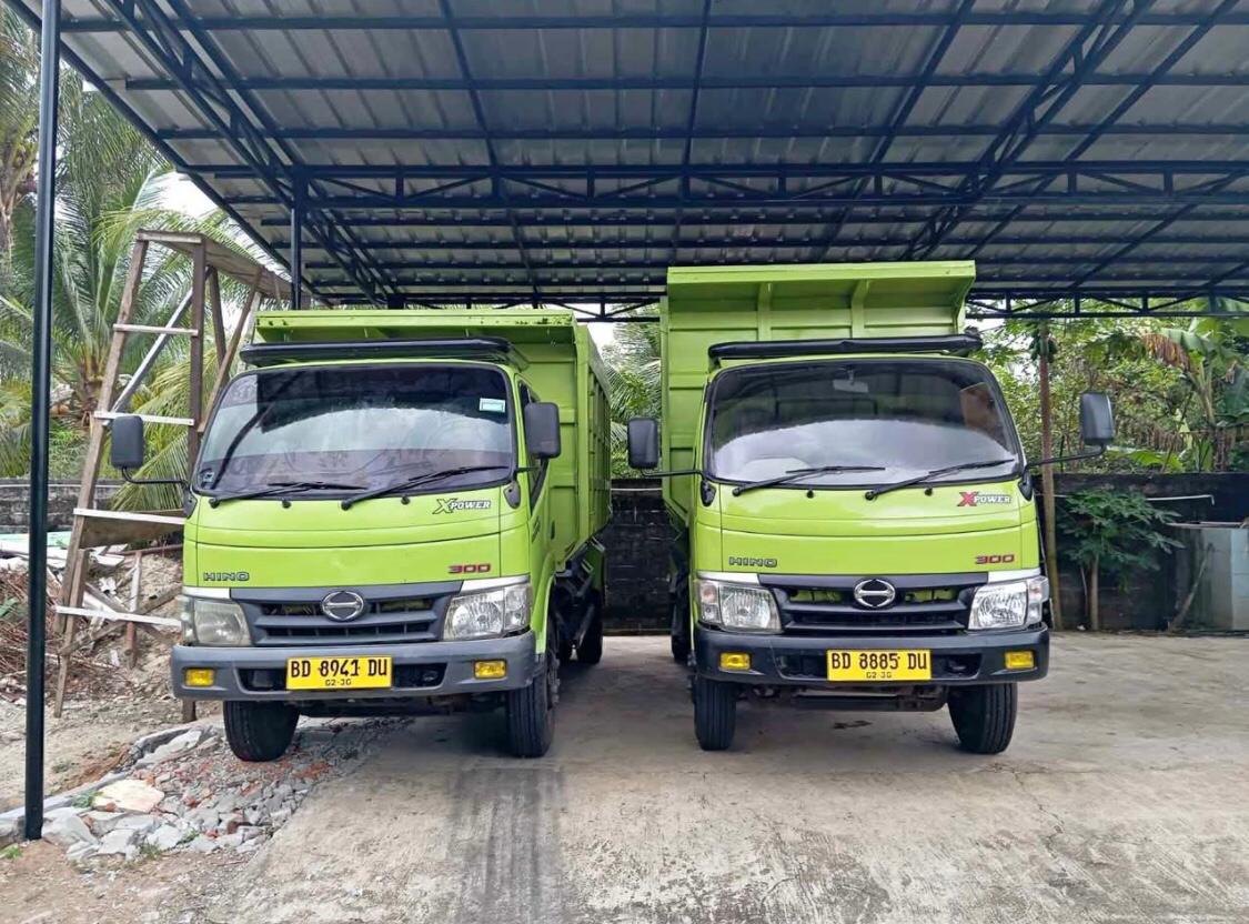 Dump Truck 